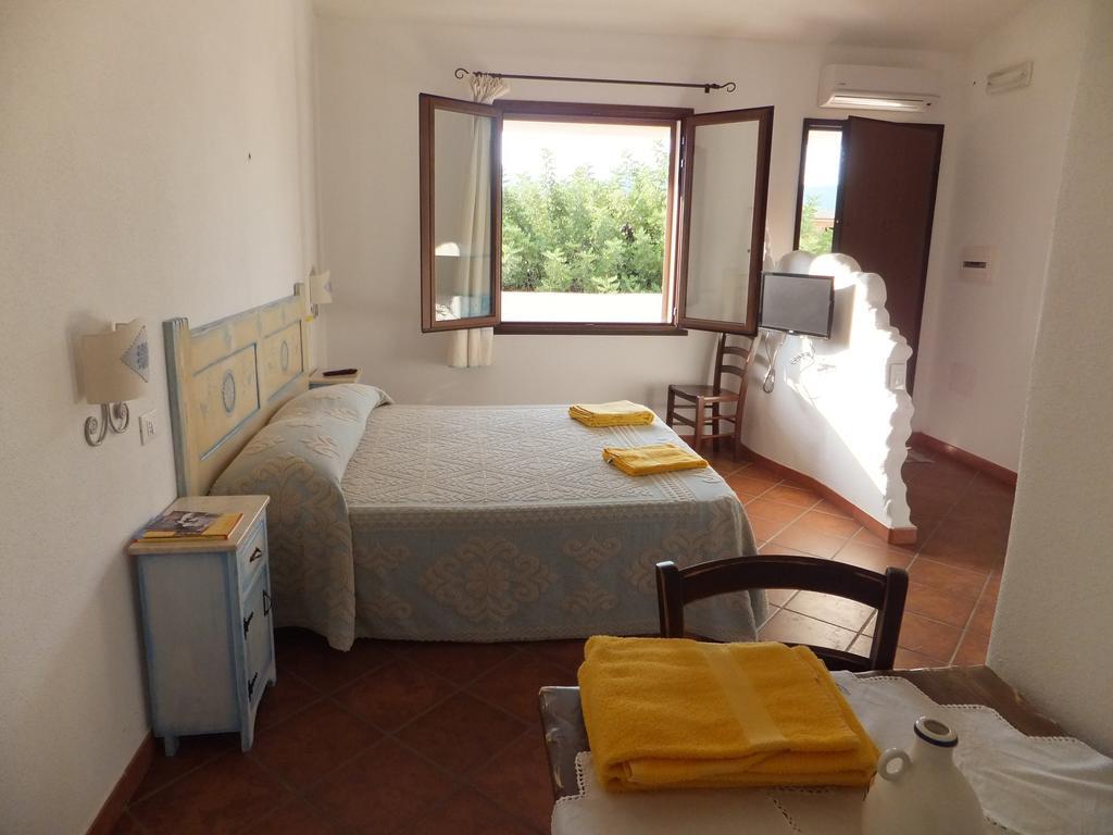 Grazia Deledda Bed & Breakfast Galtelli Ngoại thất bức ảnh